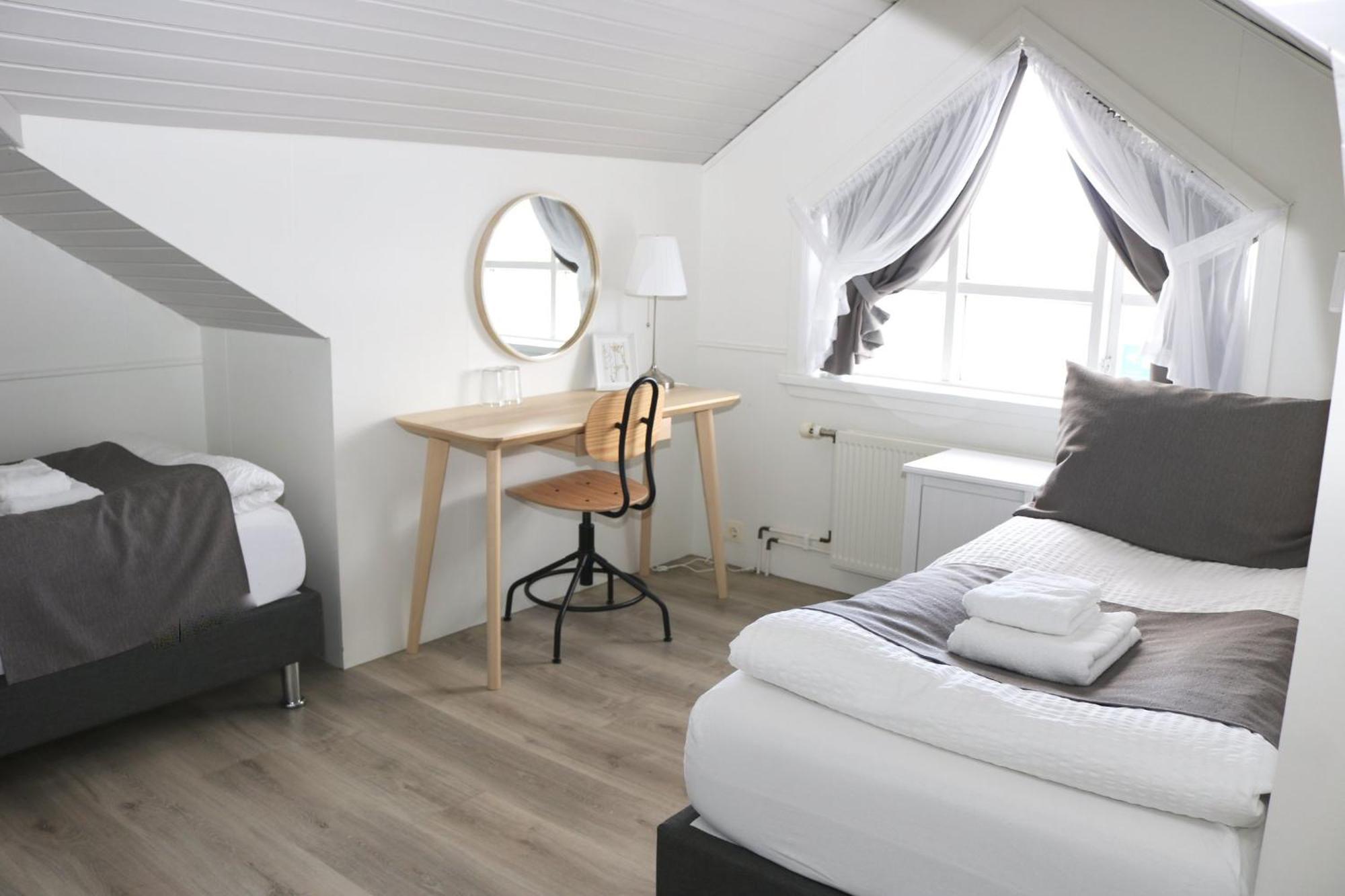 Mithhraun - Lava Resort Midhraun Екстериор снимка